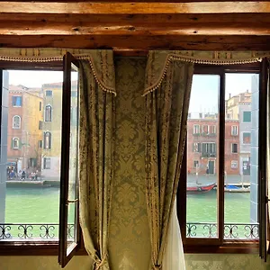 Ca' Dogaressa *** Venedig