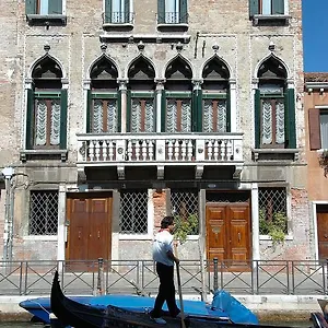 Palazzo Odoni *** Benátky