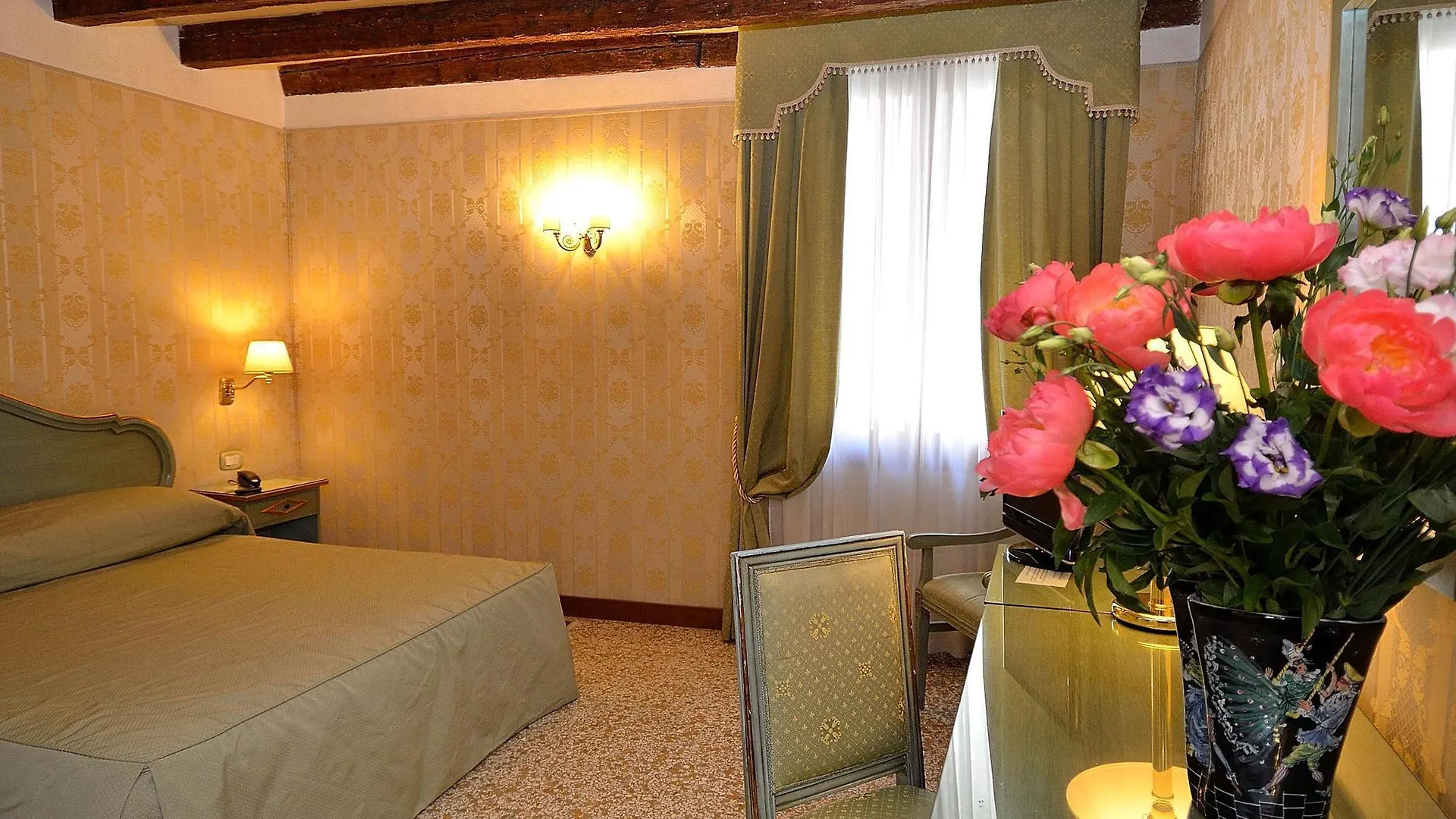 Locanda La Corte Venice Bed & Breakfast