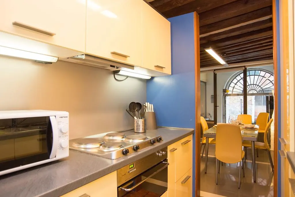 *** Bed & Breakfast Locanda La Corte Venice Italy